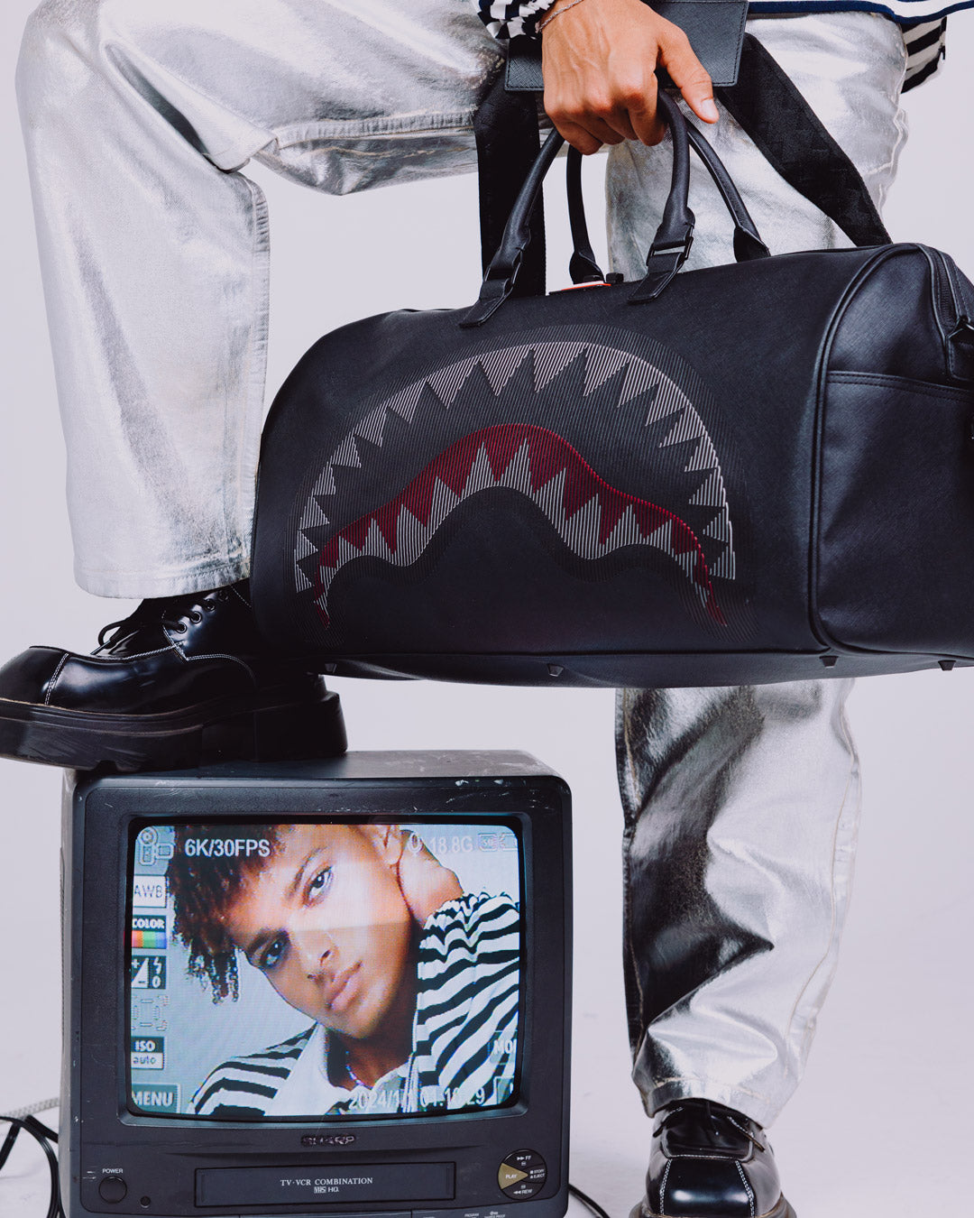 SPRAYGROUND® DUFFLE DISAPPEARING SHARK DUFFLE