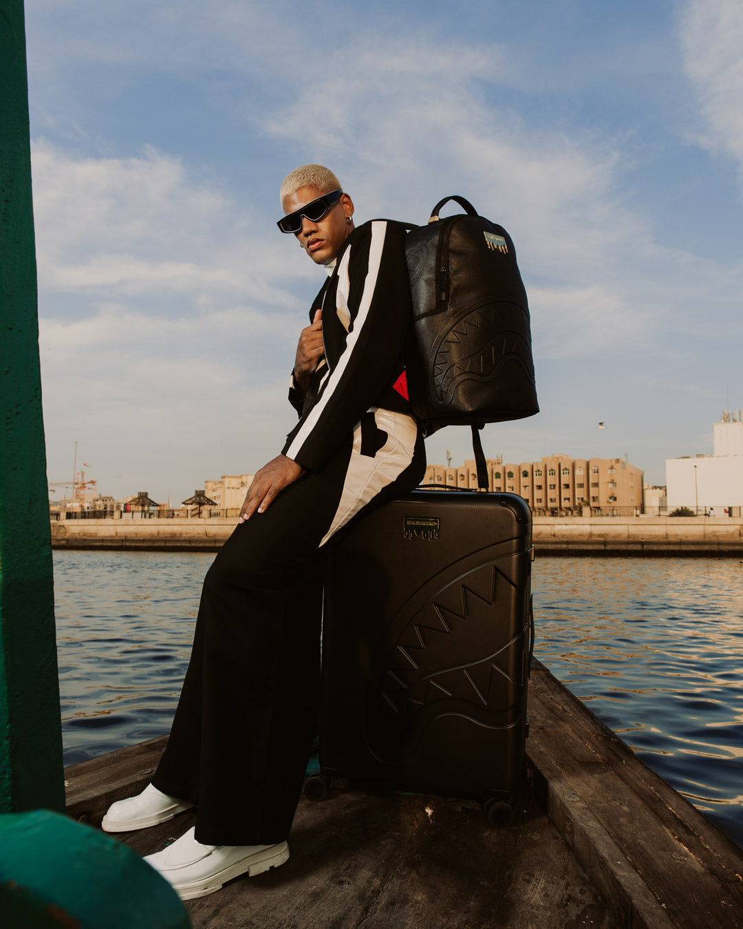 SPRAYGROUND® LUGGAGE GOLD BRICK LUXE FULL-SIZE LUGGAGE