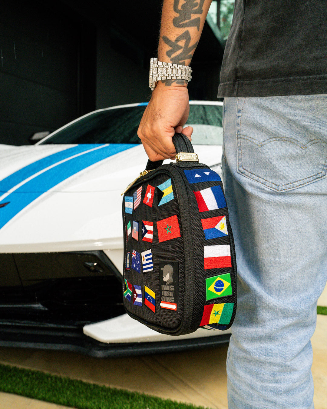 SPRAYGROUND® SNACK PACK JAMES FLAGS SNACKPACK