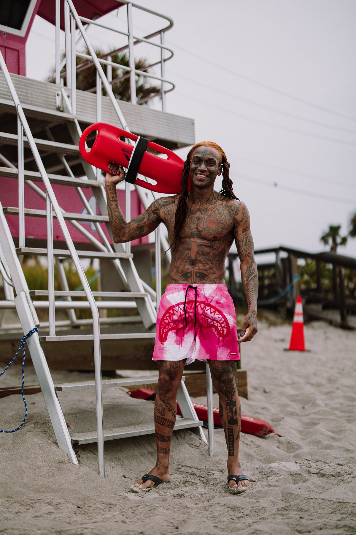 SPRAYGROUND® SWIM PINK VANDAL SWIM SHORTS