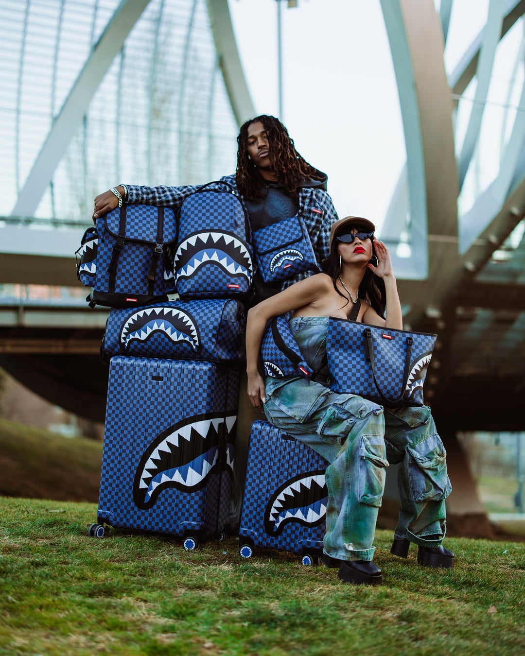 SPRAYGROUND® DUFFLE MIDNIGHT MAGIC SHARKS IN PARIS DUFFLE